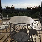 Bed & Breakfast Antico Carrubo 3*