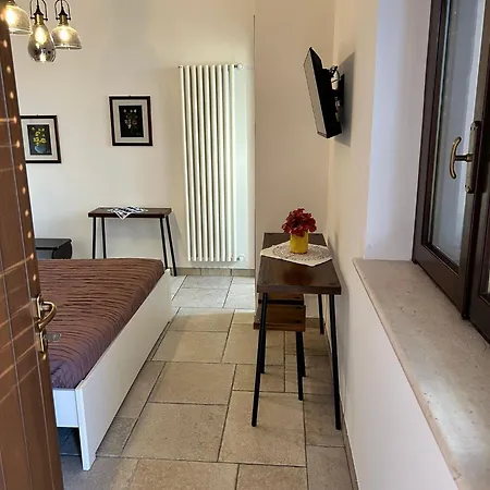 Bed and breakfast Antico Carrubo 3*