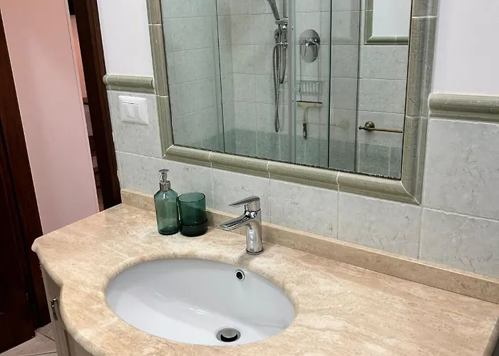 Antico Carrubo Монополи